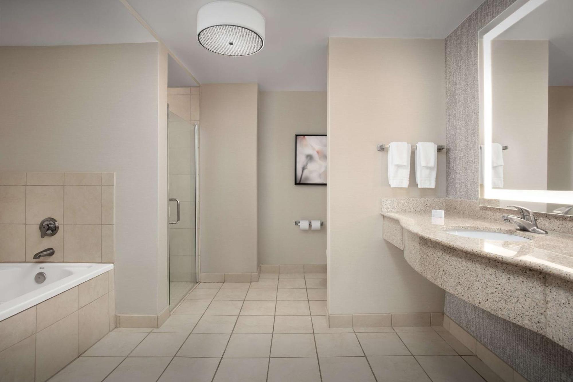 Hilton Garden Inn Columbia/Harbison Ngoại thất bức ảnh
